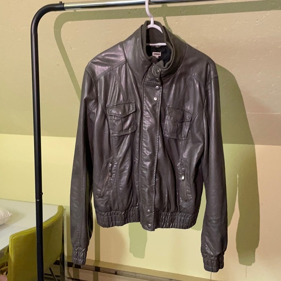 Faux leather jacket - Picture 2 of 6